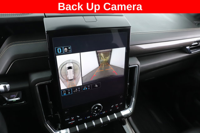 Used 2025 GMC Yukon Elevation AWD/4WD image 25