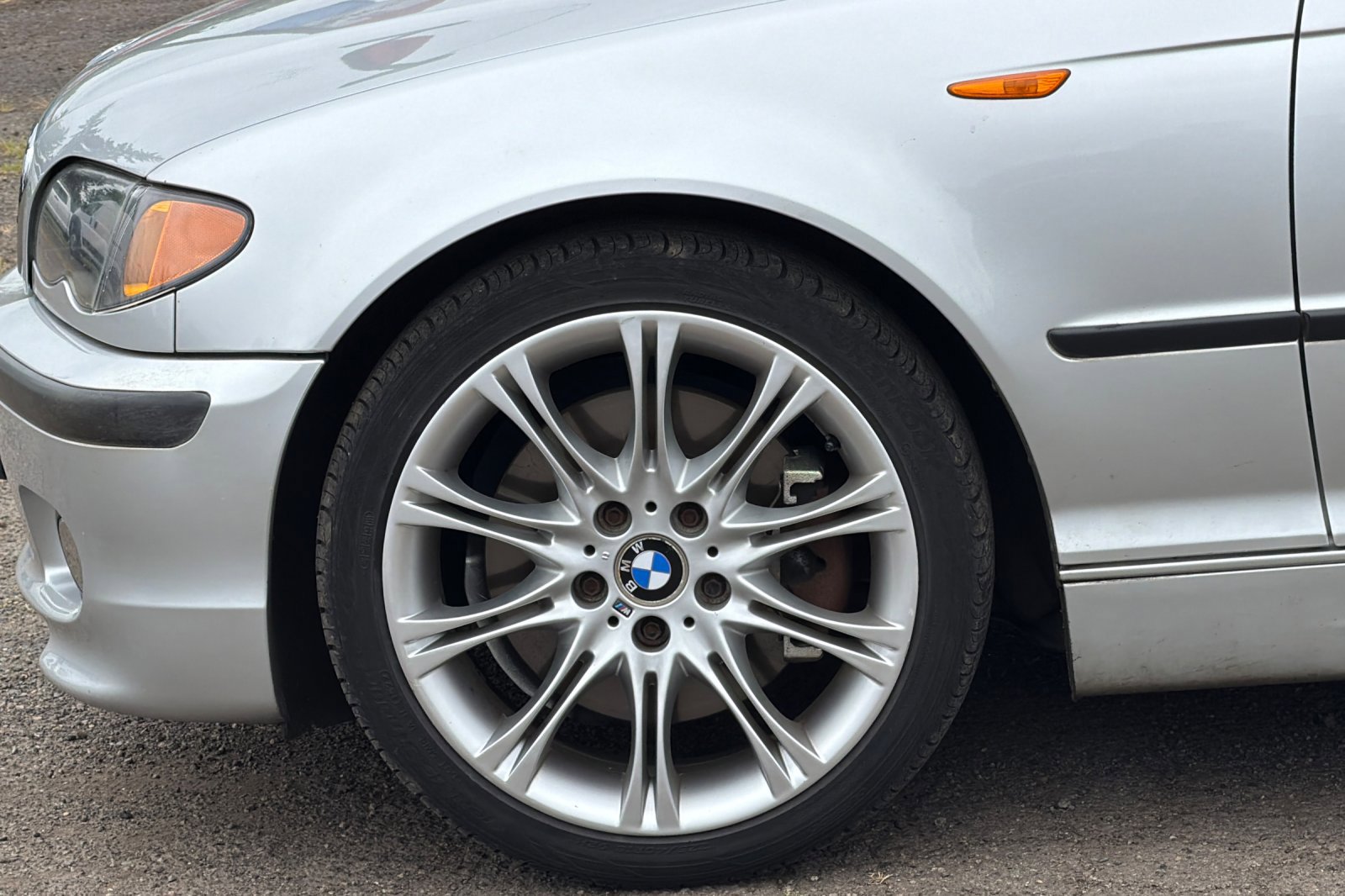 Used 2005 BMW 330i Sedan RWD image 22