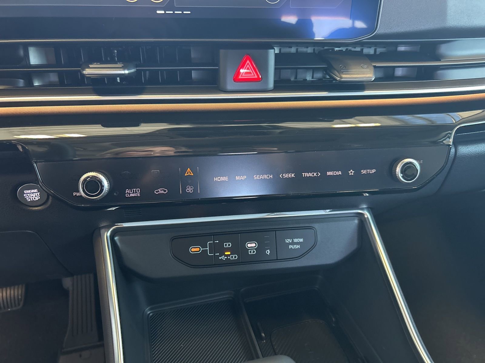 New 2026 Kia Carnival SX Prestige image 30