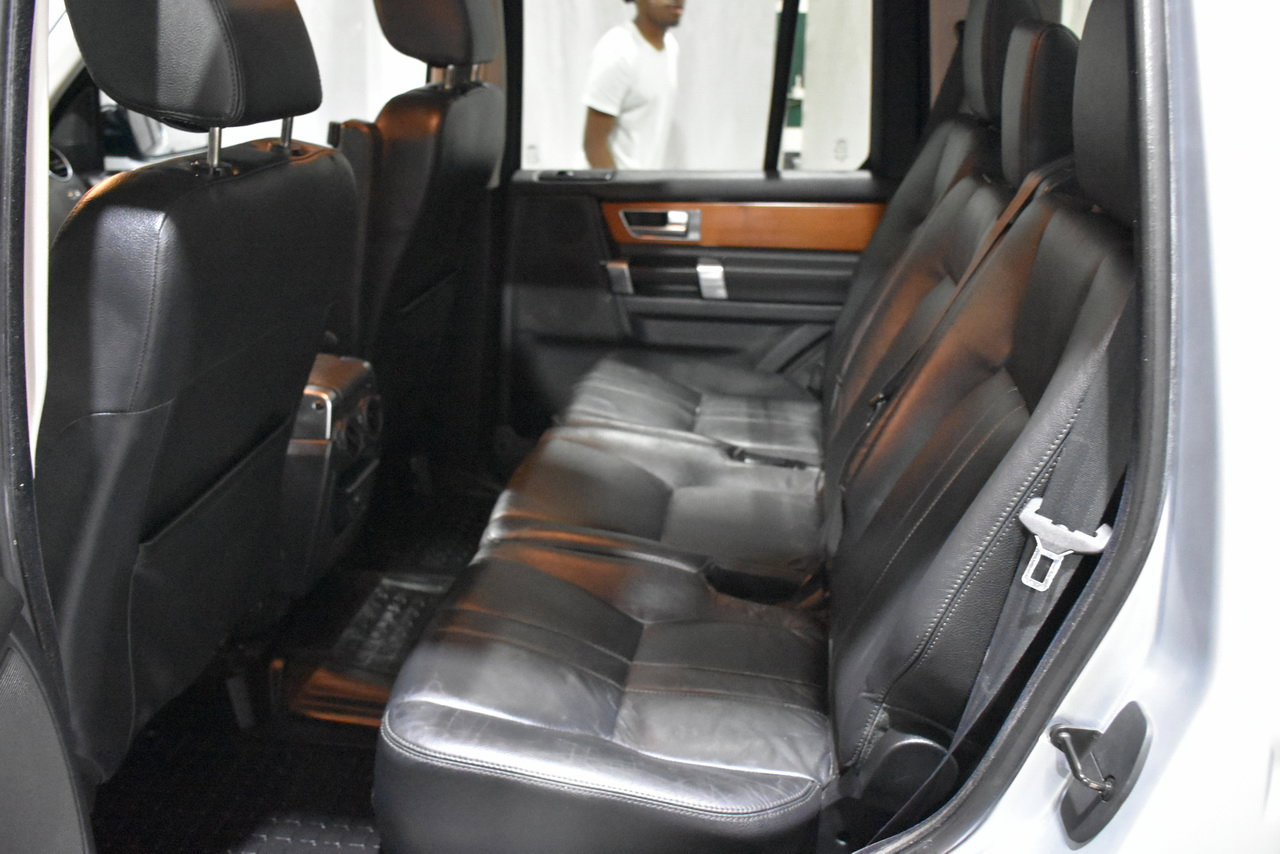 Used 2010 Land Rover LR4 HSE image 37