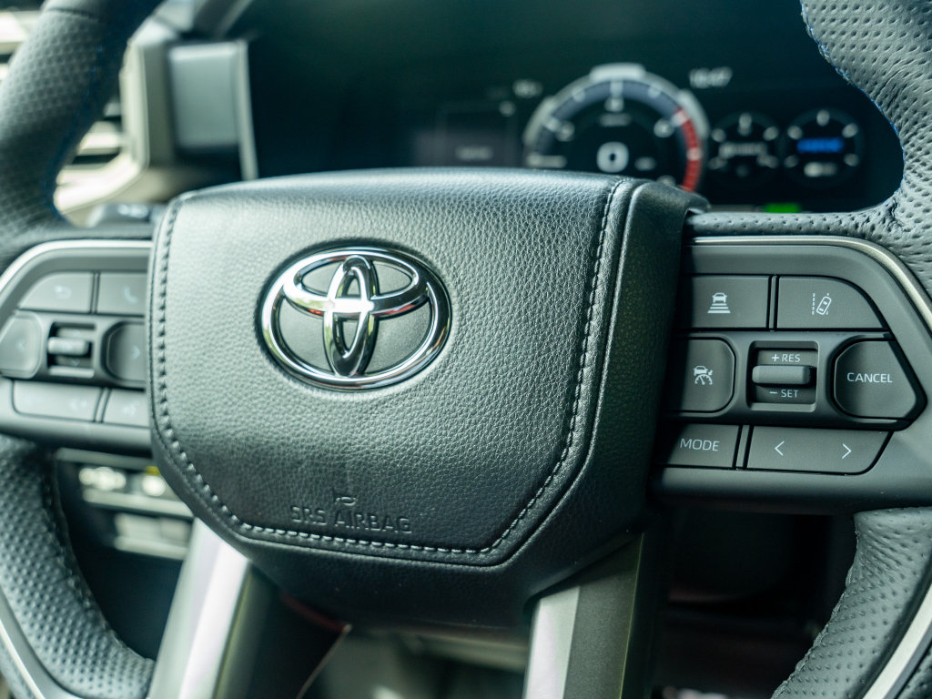 New 2026 Toyota Tundra Platinum AWD/4WD image 28