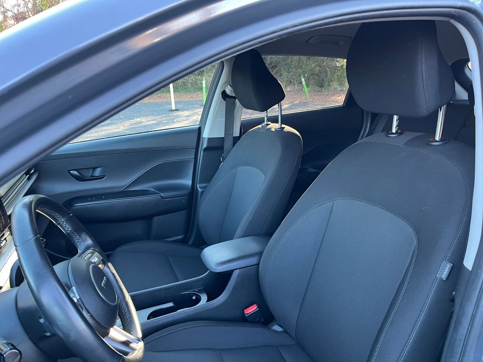 Used 2025 Hyundai Kona SEL image 36