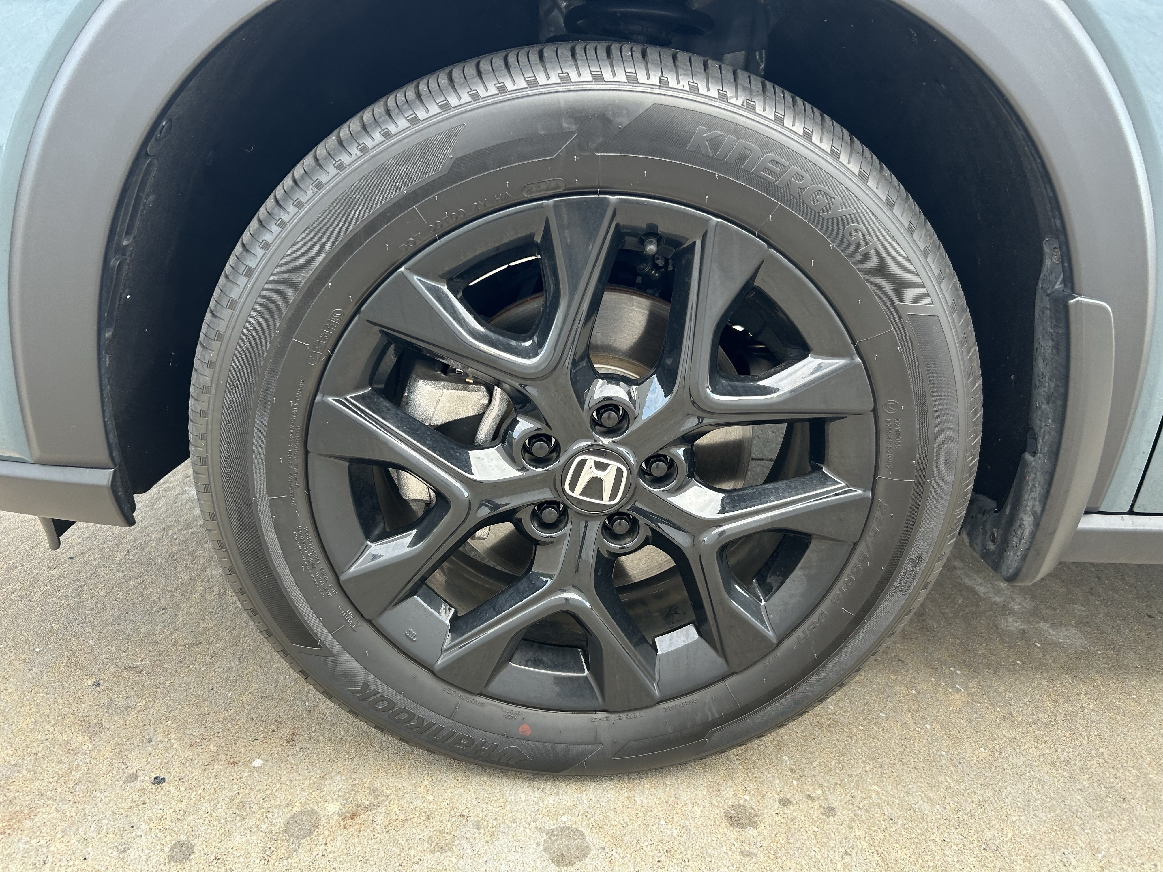 Used 2025 Honda HR-V Sport image 11