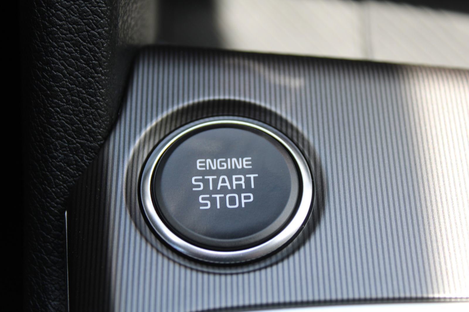 New 2026 Kia Sportage SX FWD image 35