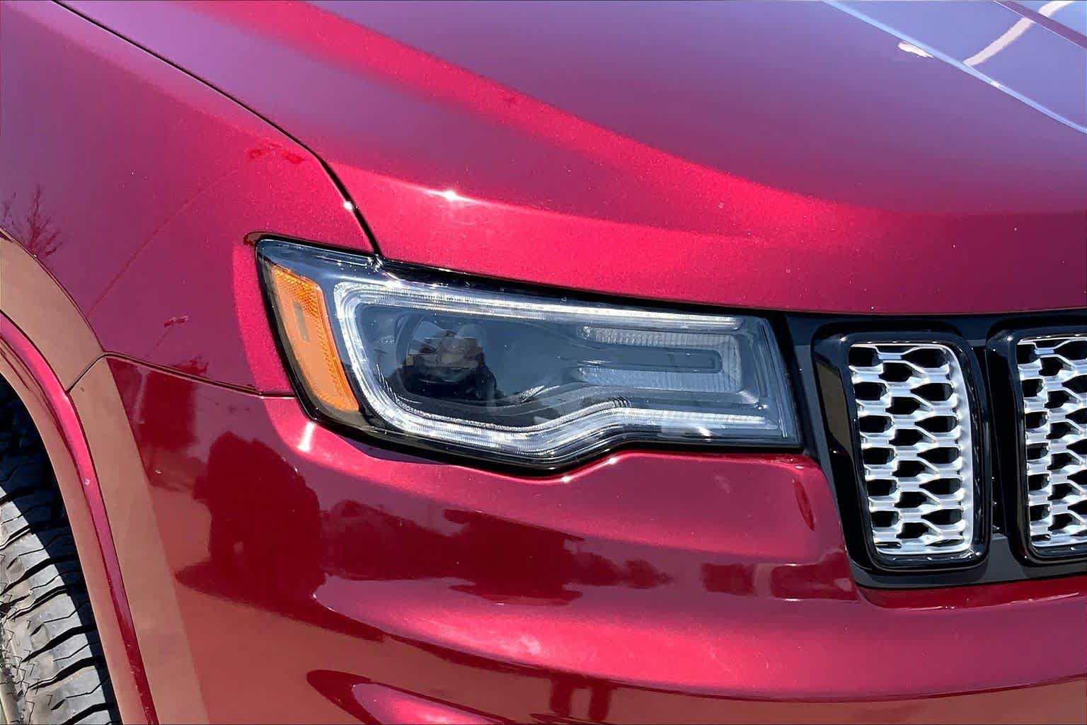Used 2020 Jeep Grand Cherokee Altitude AWD/4WD image 26