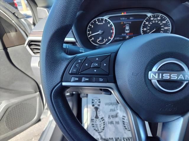 Used 2024 Nissan Altima 2.5 SV image 15