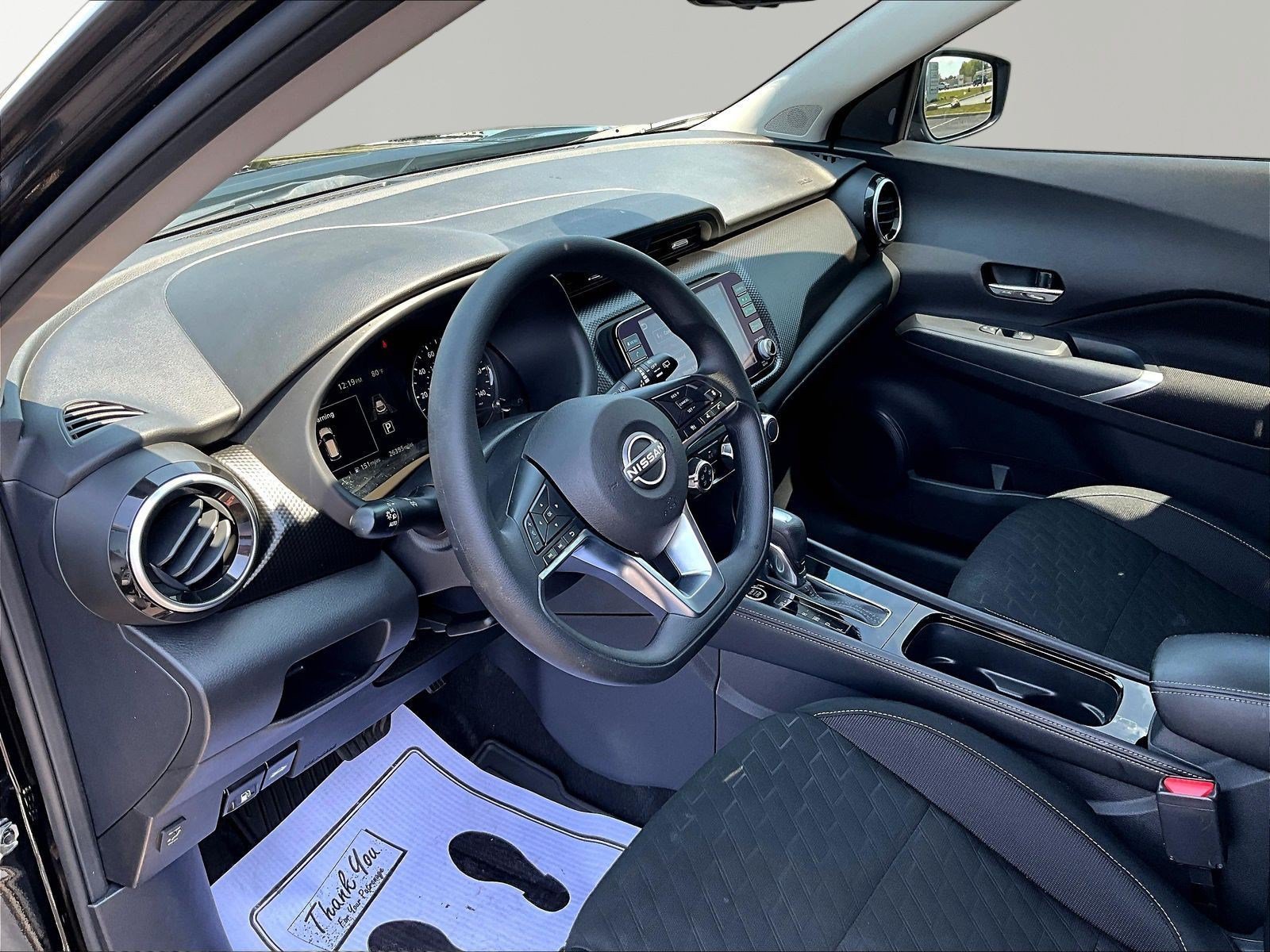 Used 2024 Nissan Kicks SV w/ Interior Electronics Package FWD image 17