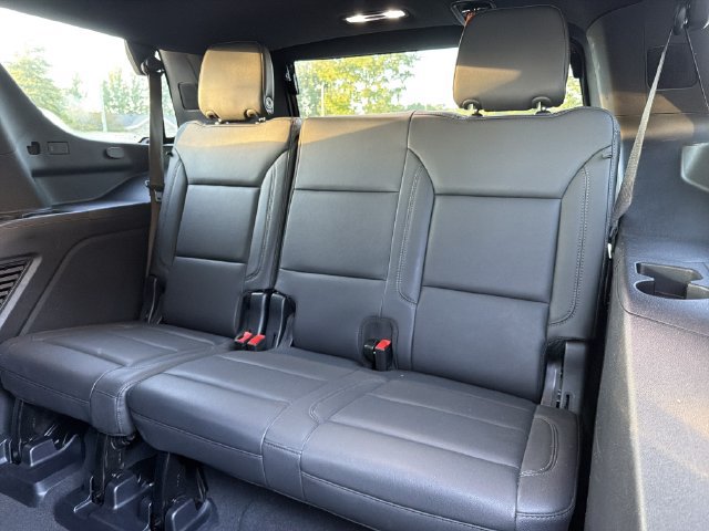 Used 2025 Chevrolet Tahoe LT AWD/4WD image 14