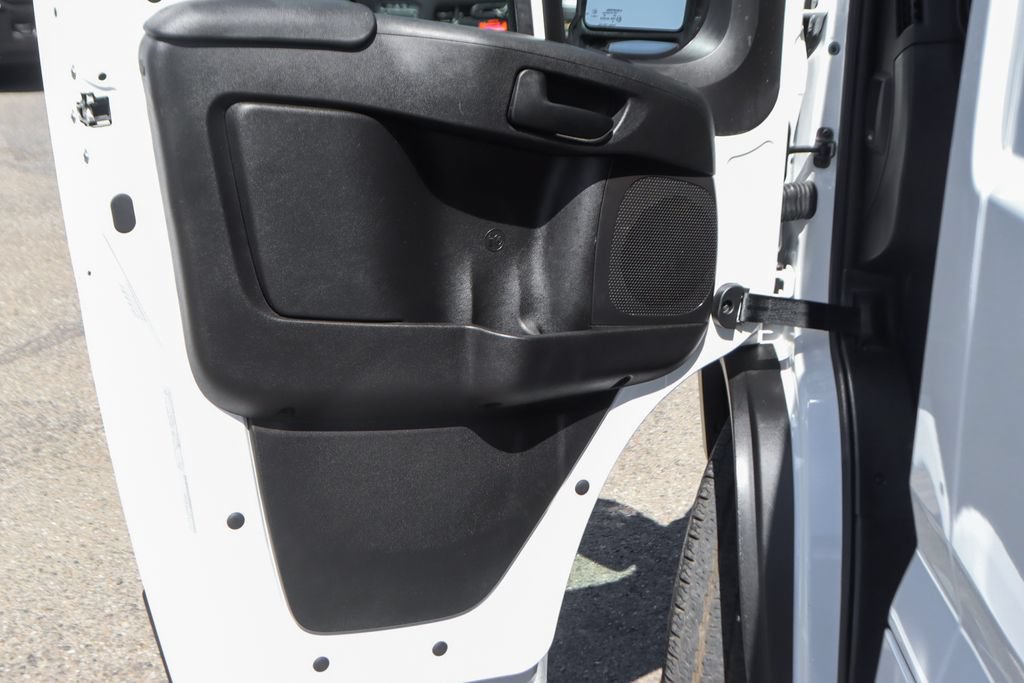 Used 2025 RAM ProMaster 2500 w/ U-Haul Equipment Group FWD image 19