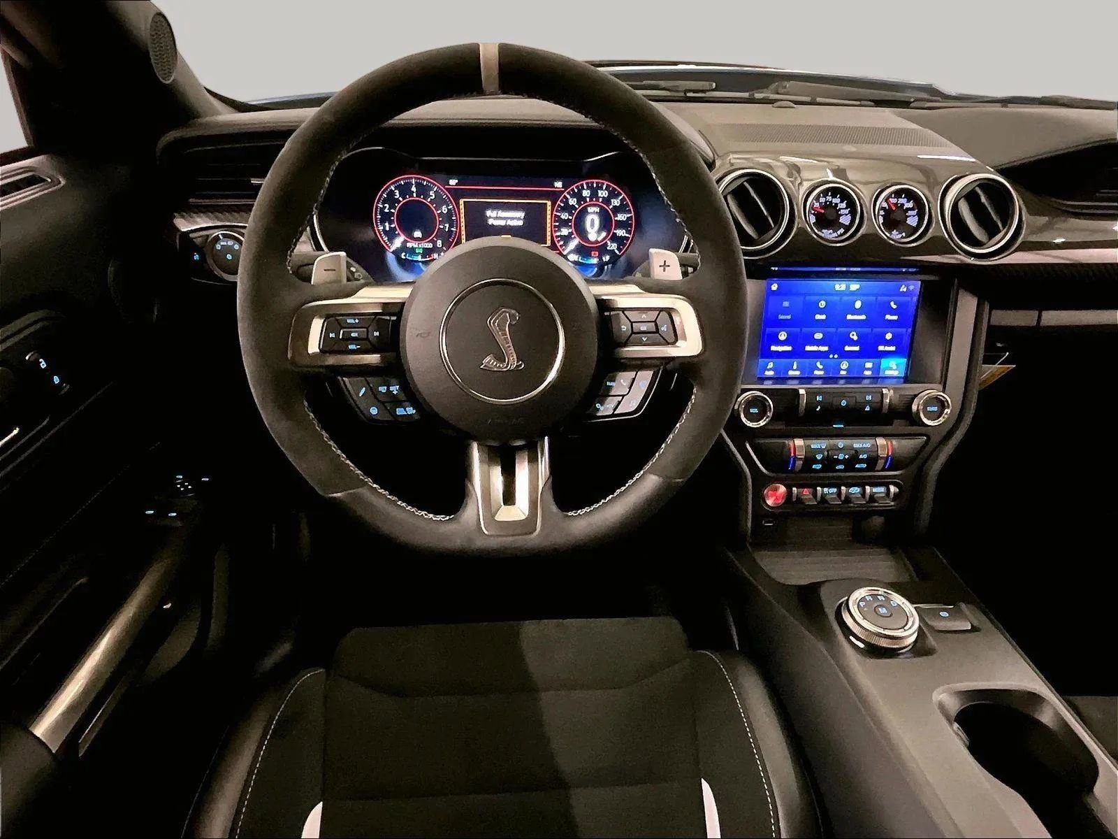 Used 2020 Ford Mustang Shelby GT500 w/ Carbon Fiber Track Pack RWD image 5