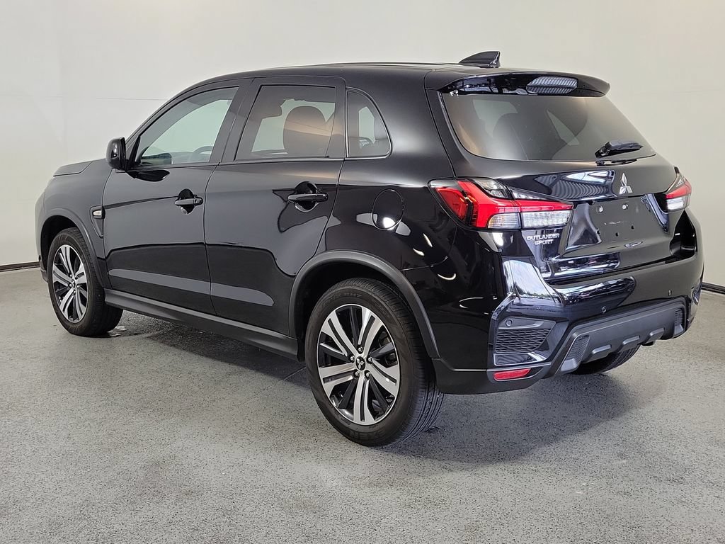 Used 2025 Mitsubishi Outlander Sport AWD image 5