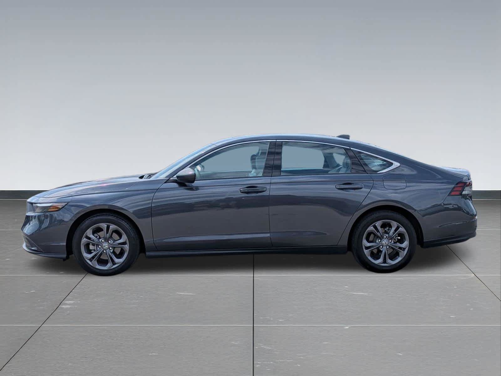 Certified 2023 Honda Accord EX image 2