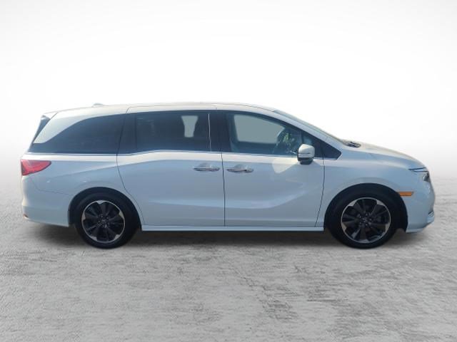 Used 2023 Honda Odyssey Elite image 4