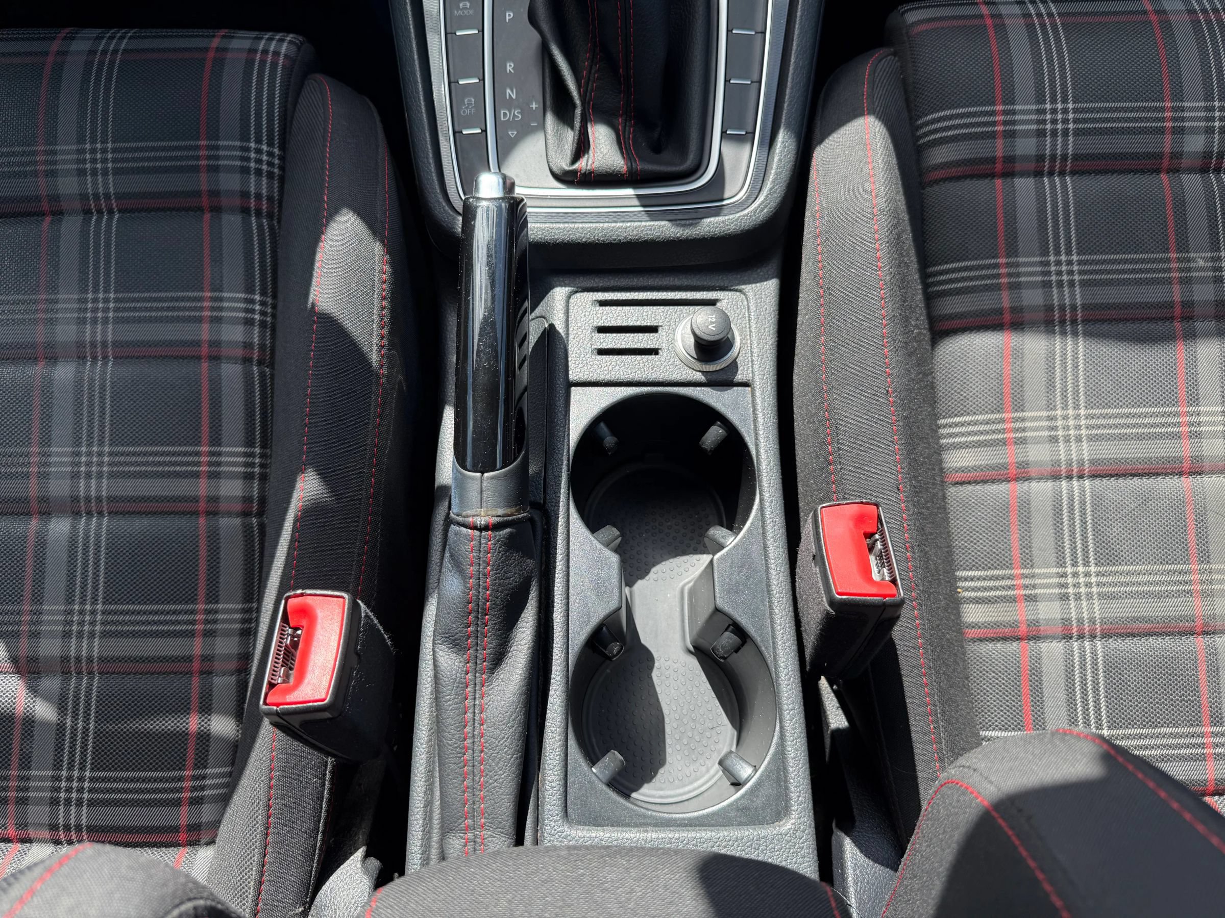 Used 2016 Volkswagen GTI S FWD image 27