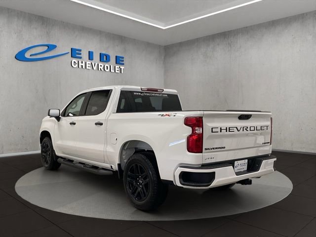 New 2026 Chevrolet Silverado 1500 Custom w/ Turbomax Blackout Package image 4