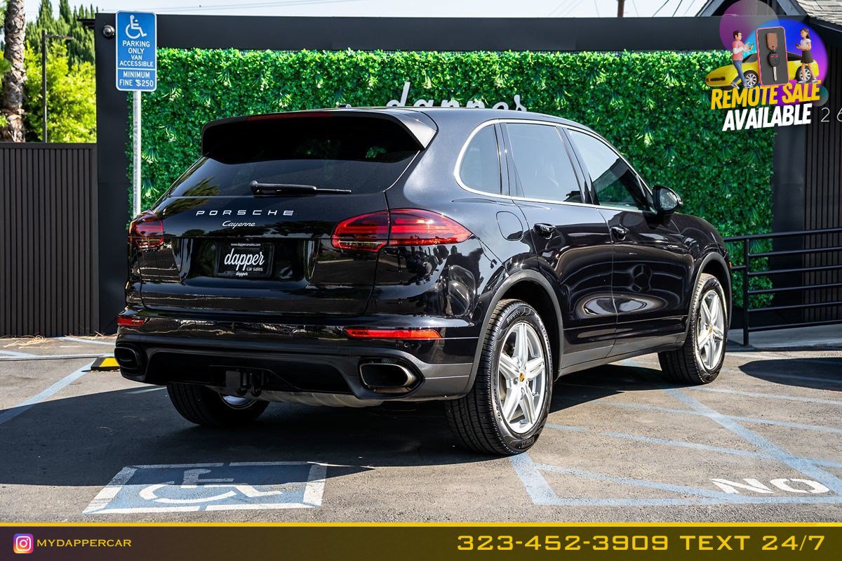 Used 2018 Porsche Cayenne AWD/4WD image 5