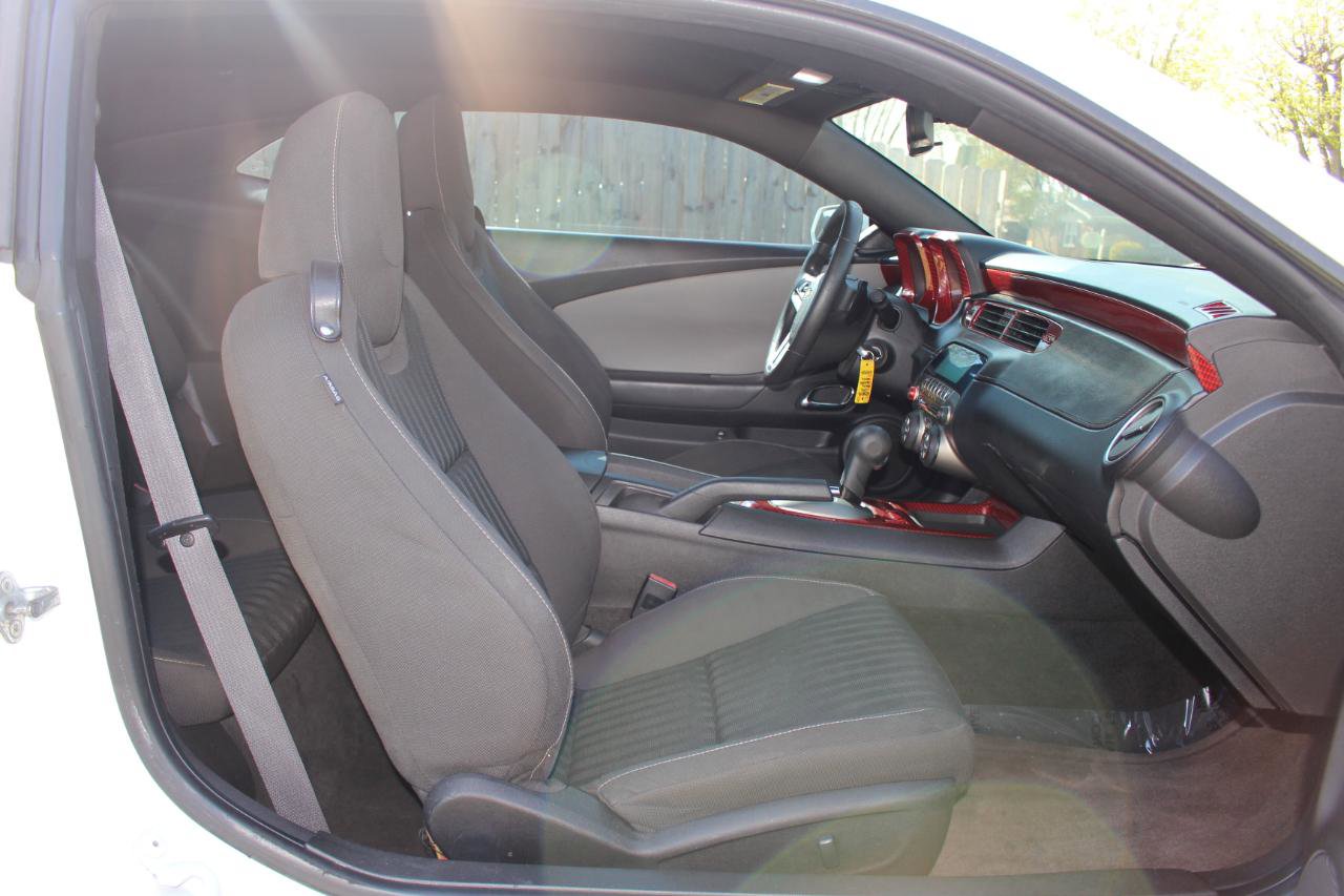 Used 2012 Chevrolet Camaro LS RWD image 29