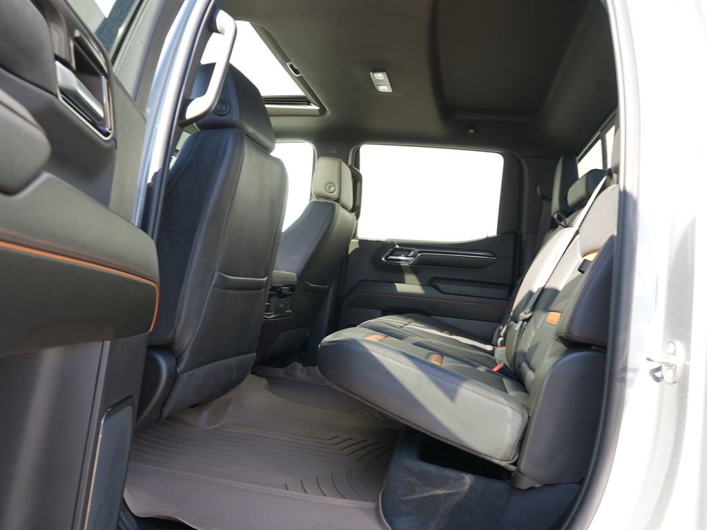 Used 2024 GMC Sierra 1500 AT4 w/ AT4 Premium Package image 23