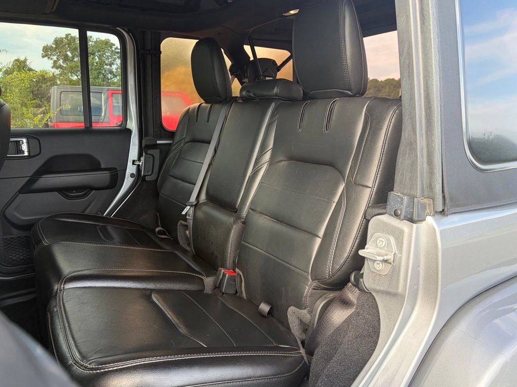 Used 2021 Jeep Wrangler Unlimited Sahara w/ Cold Weather Group AWD/4WD image 42