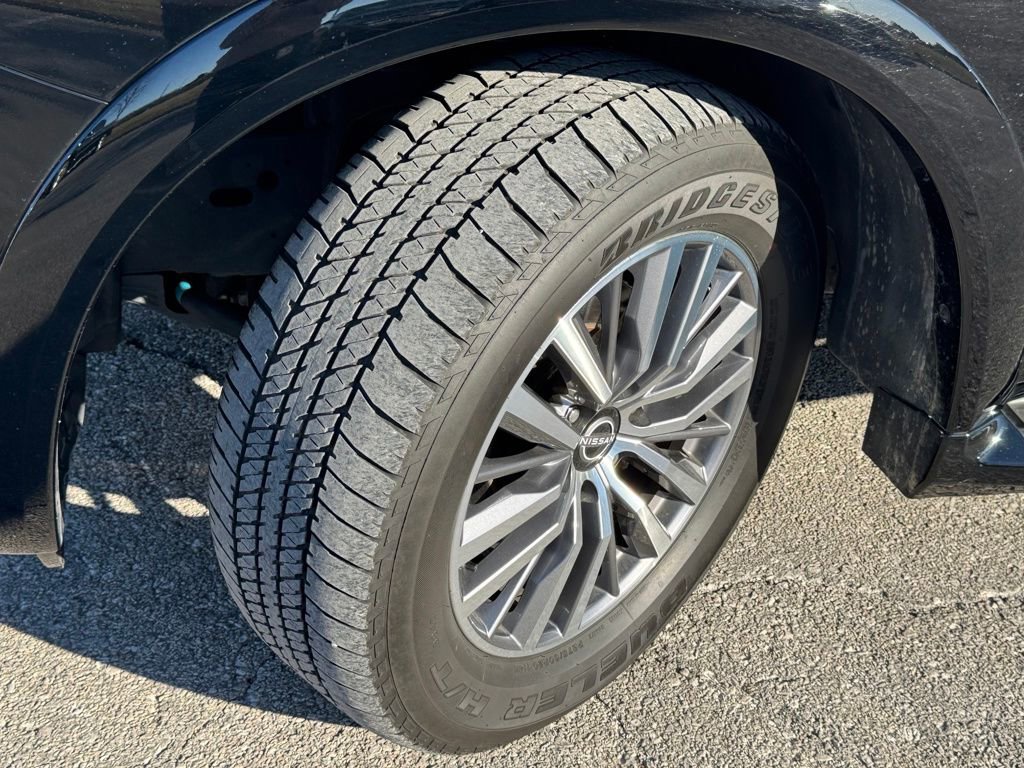 Used 2024 Nissan Armada SL w/ Captain's Chairs Package image 43