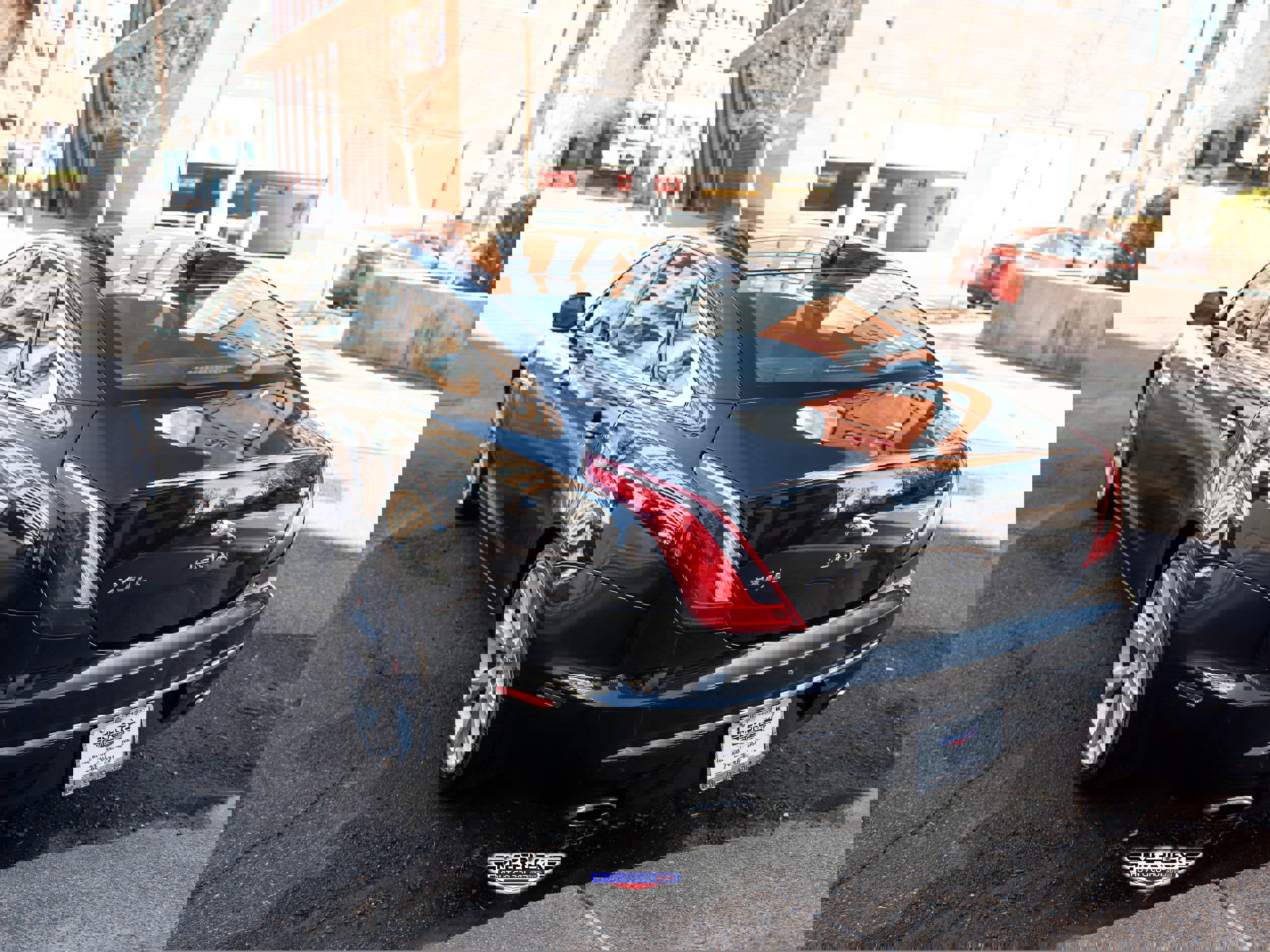 Used 2018 Jaguar XJ L Portfolio image 5