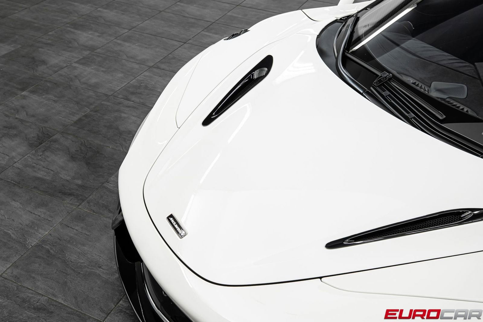 Used 2021 McLaren 765LT RWD image 10