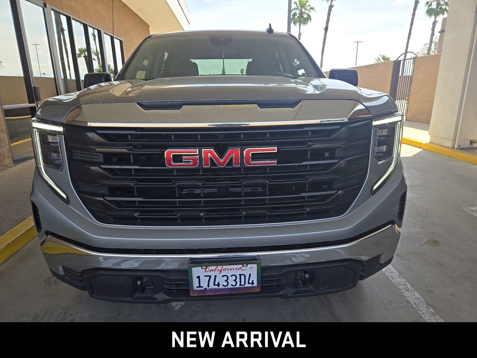 Certified 2024 GMC Sierra 1500 Pro w/ Pro Value Package AWD/4WD image 2