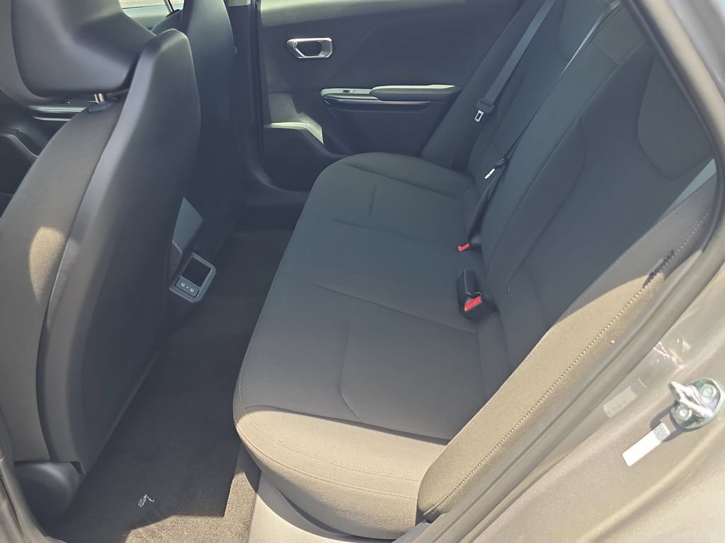 New 2026 Kia K4 FWD image 16