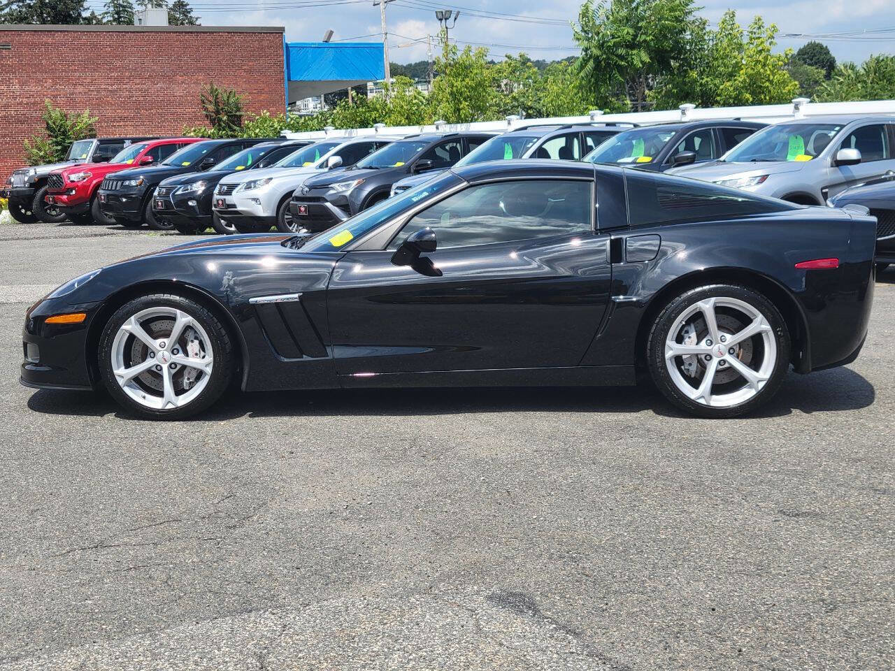 Used 2011 Chevrolet Corvette Grand Sport w/ Preferred Equipment Group image 9
