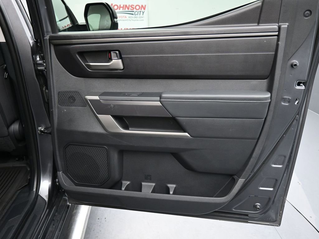 Used 2023 Toyota Tundra SR5 w/ SR5 Convenience Package AWD/4WD image 11