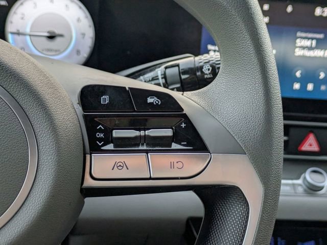 Used 2024 Hyundai Elantra SEL image 7