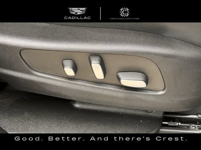 Used 2023 Cadillac XT6 Premium Luxury w/ Technology Package FWD image 30