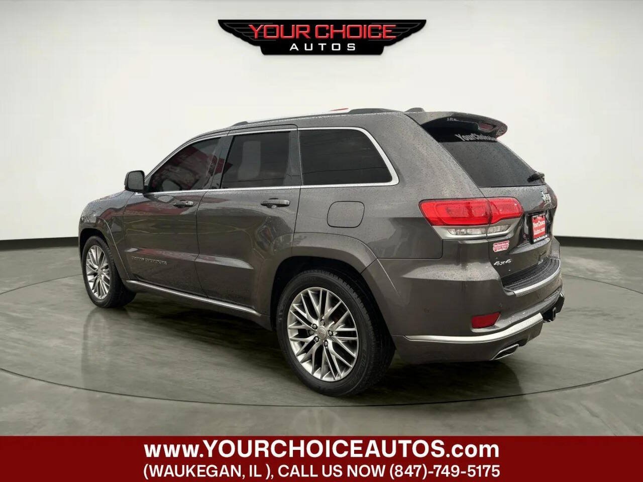 Used 2018 Jeep Grand Cherokee Summit w/ Platinum Series Group AWD/4WD image 3