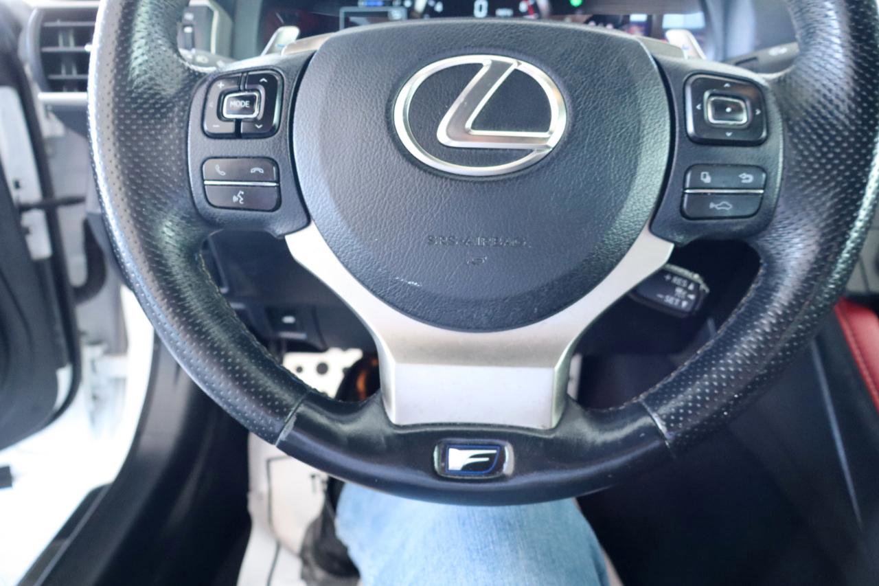 Used 2015 Lexus RC F w/ Performance Package RWD image 25