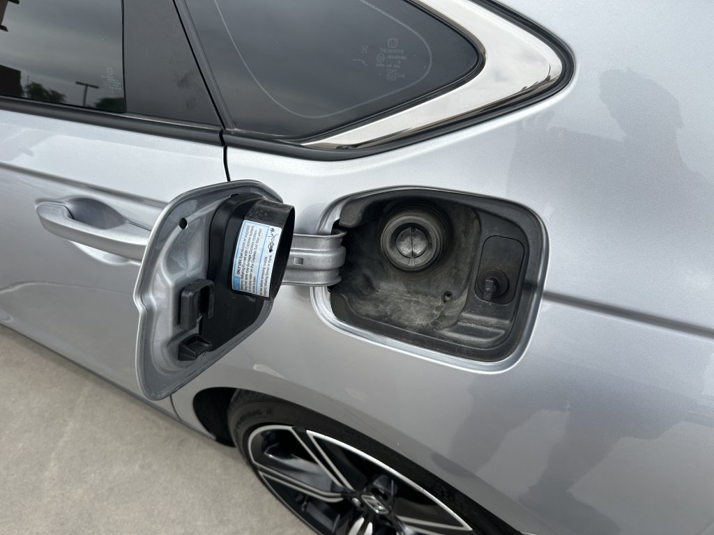 Used 2024 Honda Accord Sport image 31