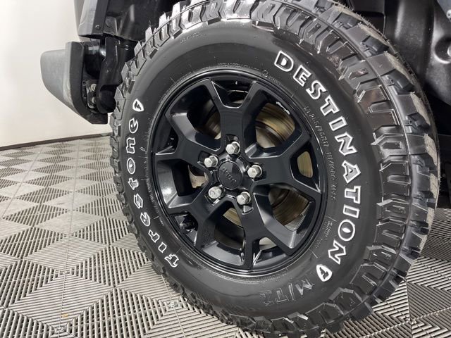 Used 2023 Jeep Wrangler Willys image 16