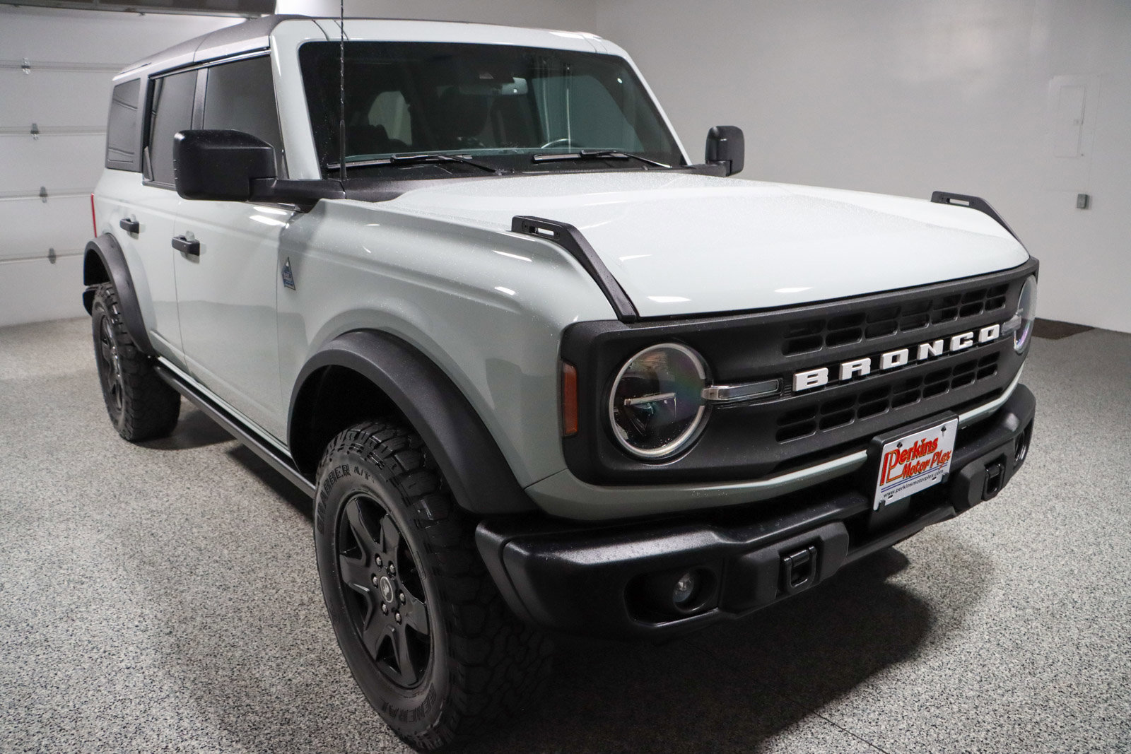 Used 2023 Ford Bronco Black Diamond AWD/4WD image 5