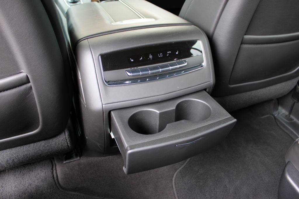 Certified 2022 Cadillac Escalade Sport Platinum AWD/4WD image 49