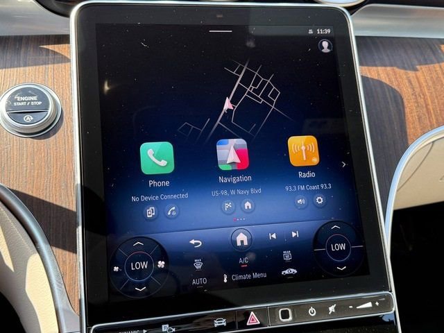 Used 2025 Mercedes-Benz C 300 Sedan image 29