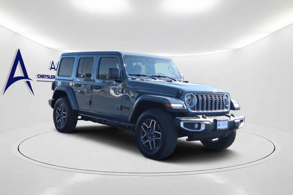Certified 2026 Jeep Wrangler Unlimited Sahara AWD/4WD image 3
