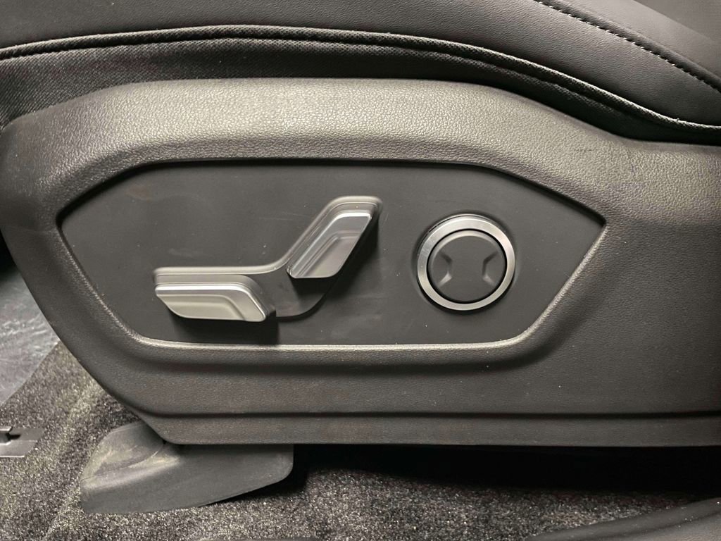 New 2026 Hyundai Santa Fe SEL image 17