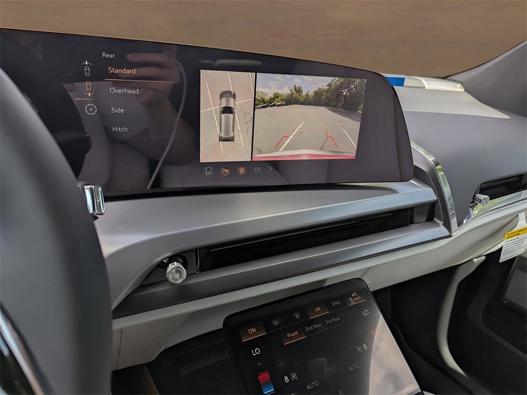 New 2026 Cadillac Vistiq Luxury image 10