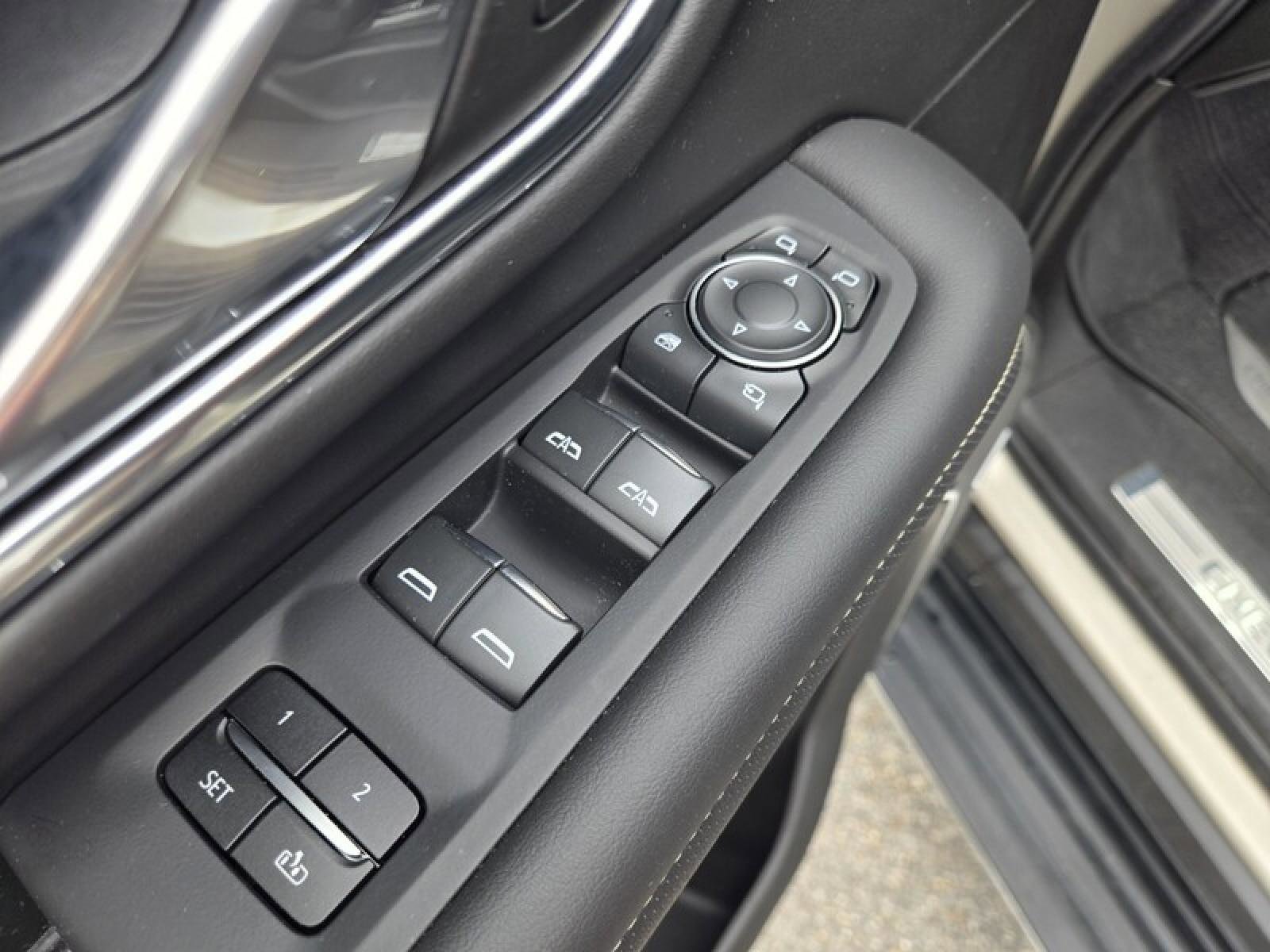 Used 2024 Chevrolet Tahoe Premier image 24