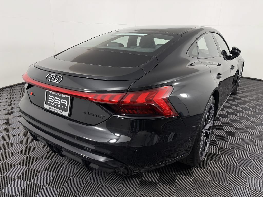 Used 2025 Audi S e-tron GT Prestige w/ Prestige Package AWD/4WD image 7