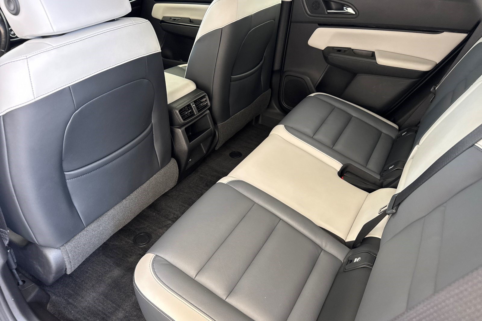 Certified 2024 Honda Prologue Touring image 27