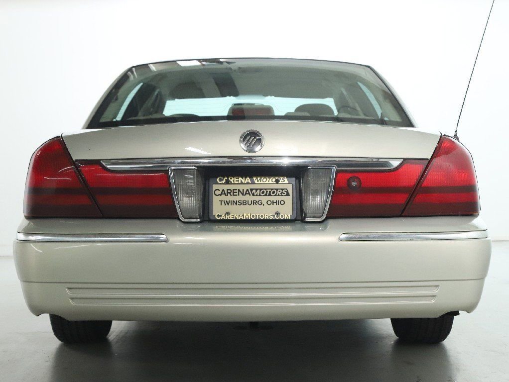 Used 2005 Mercury Grand Marquis GS image 7