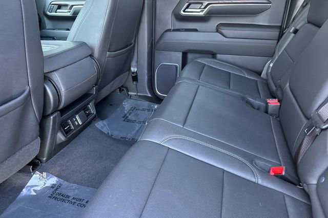 Used 2024 GMC Sierra 1500 SLT AWD/4WD image 14