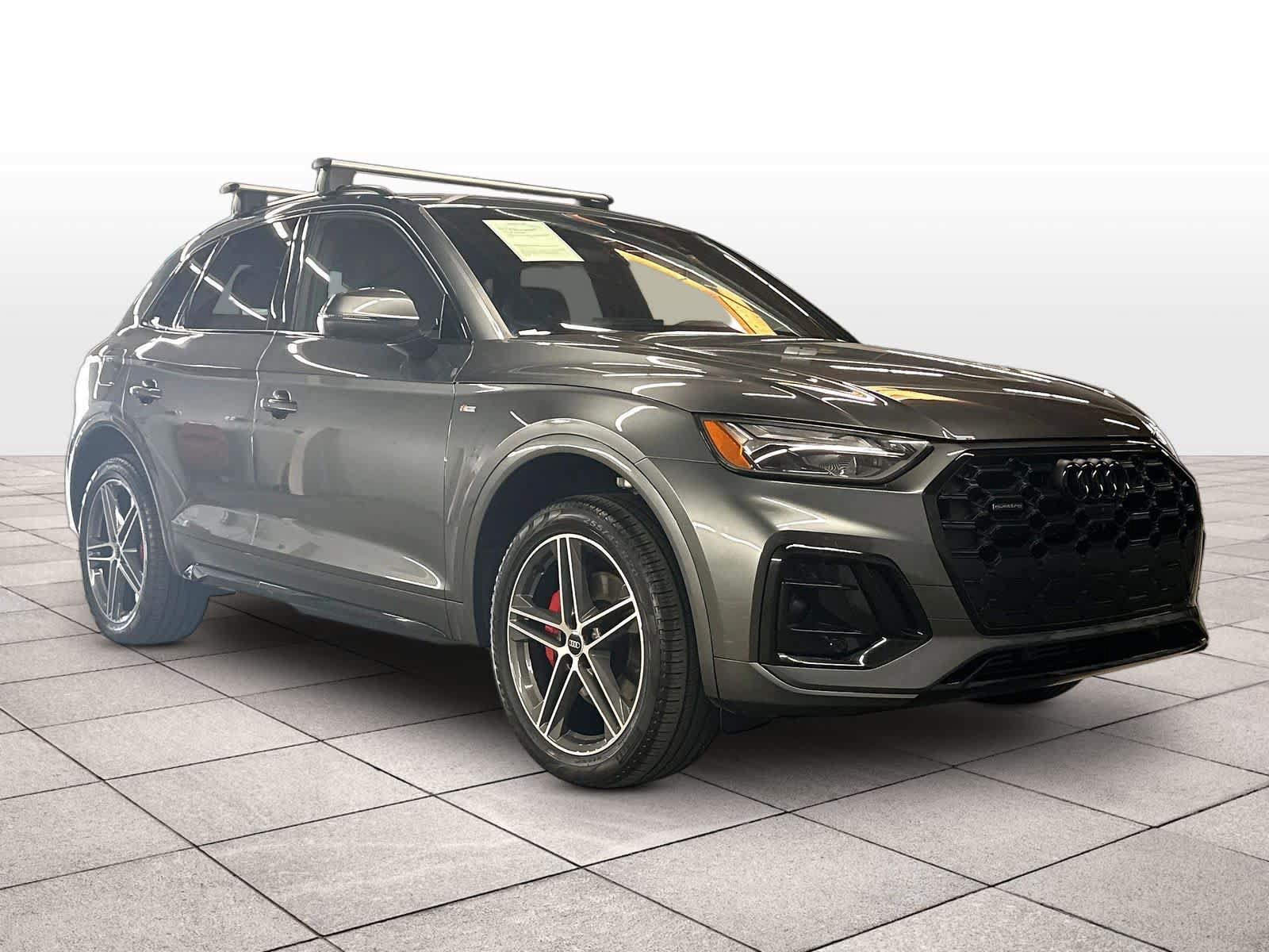 Used 2024 Audi Q5 e Premium Plus AWD/4WD image 2