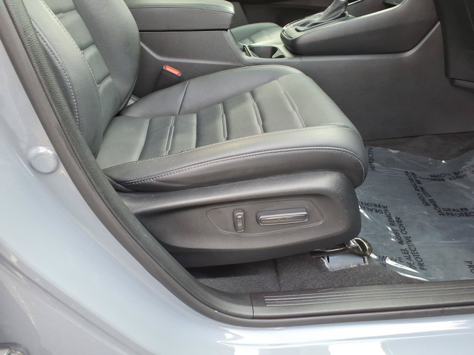Certified 2026 Honda CR-V EX-L image 12
