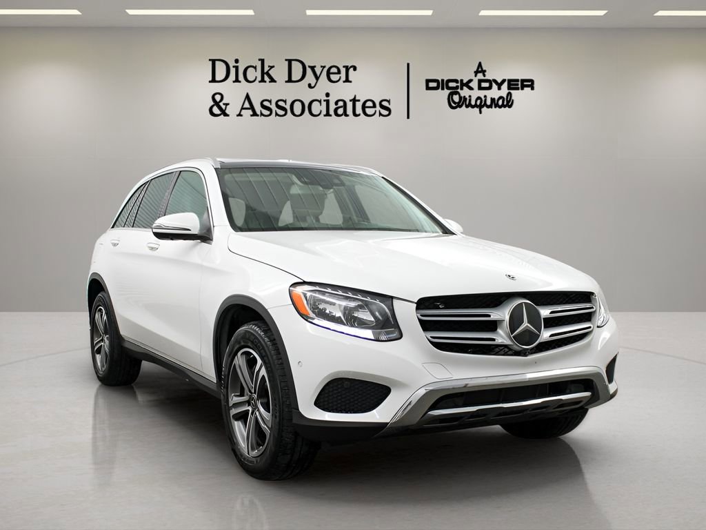 Used 2019 Mercedes-Benz GLC 300 image 1